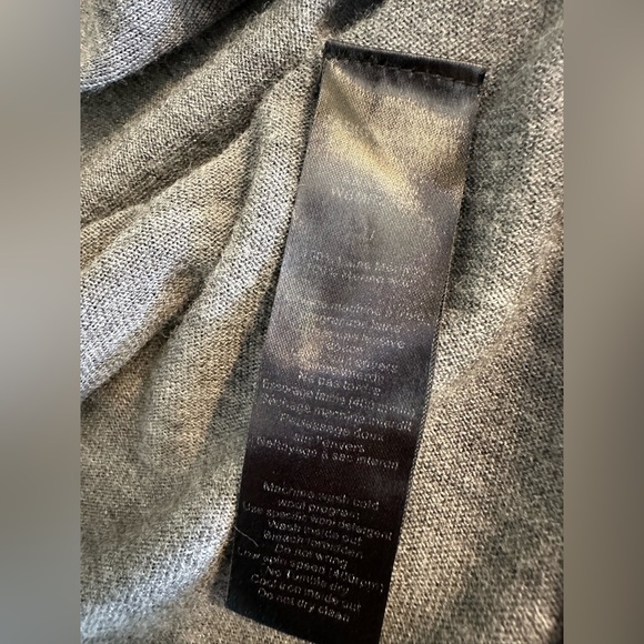 ZADIG & VOLTAIRE 100% Merino Wool Cardigan Sweater Embellished Wings Studded Ana - Picture 12 of 14